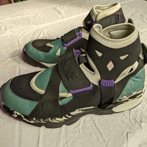 Nike Carnivore Light Zen Gray 2010 - size 14